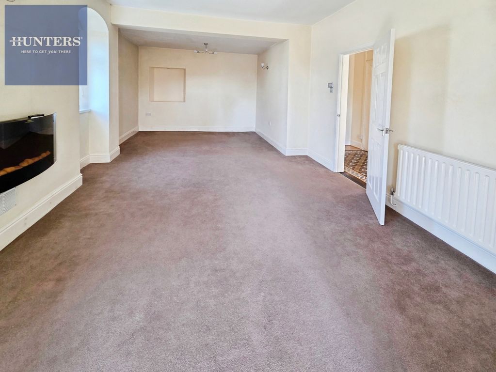 Property photo 3 of 27 Pbox-Img.Jpg