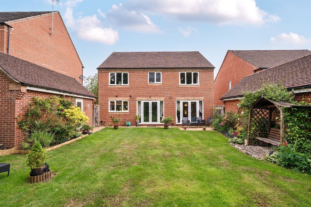 Property photo 3 of 24