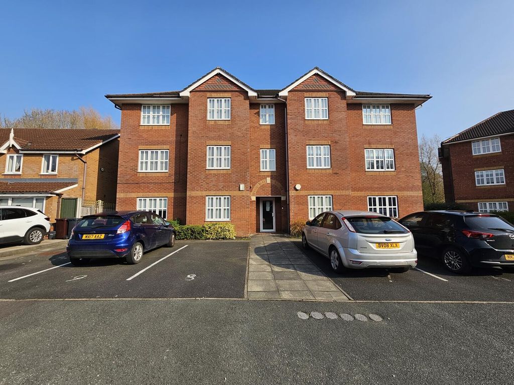 Property photo 1 of 8 Front (Exterior)