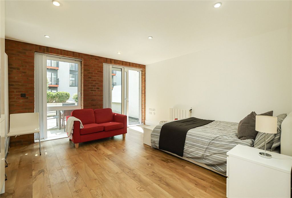 Property photo 1 of 18 Picture No. 36