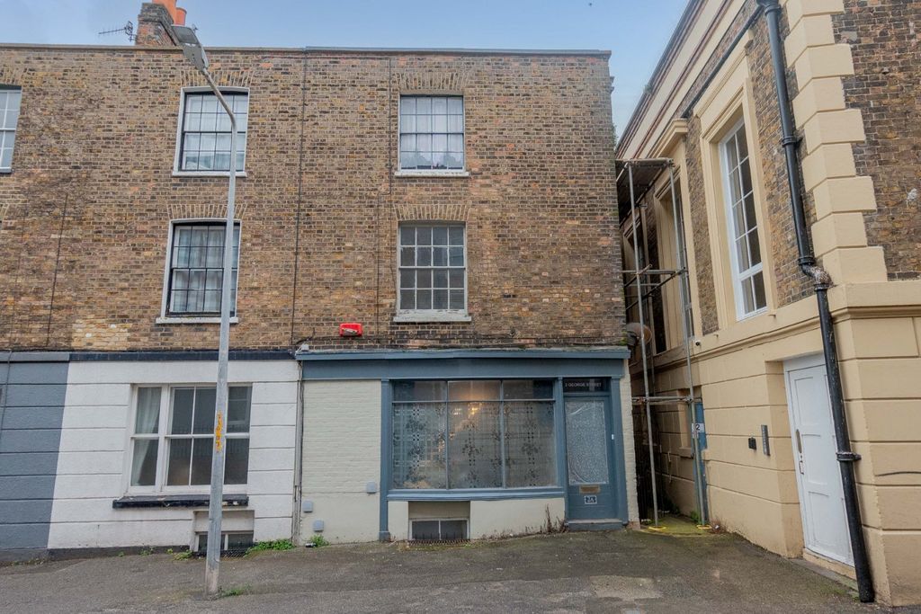 Property photo 1 of 15 General George Stree