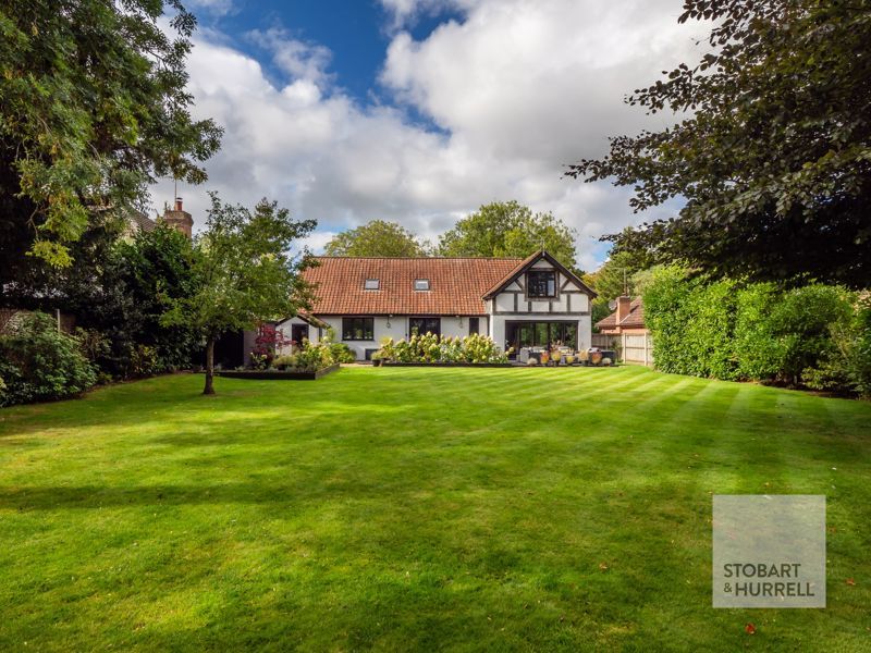 Property photo 2 of 41 Rear