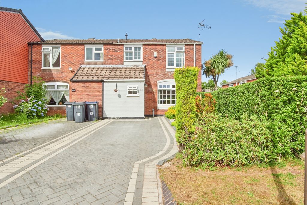 Property photo 2 of 15