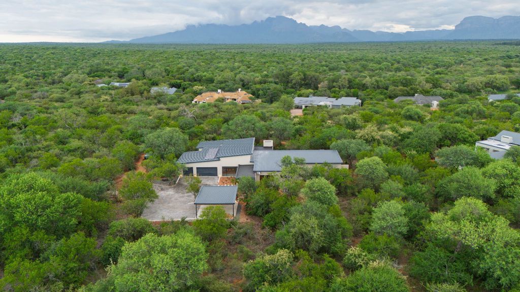 Property photo 3 of 47 1Hs1725112