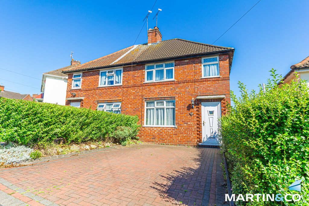 Property photo 1 of 7