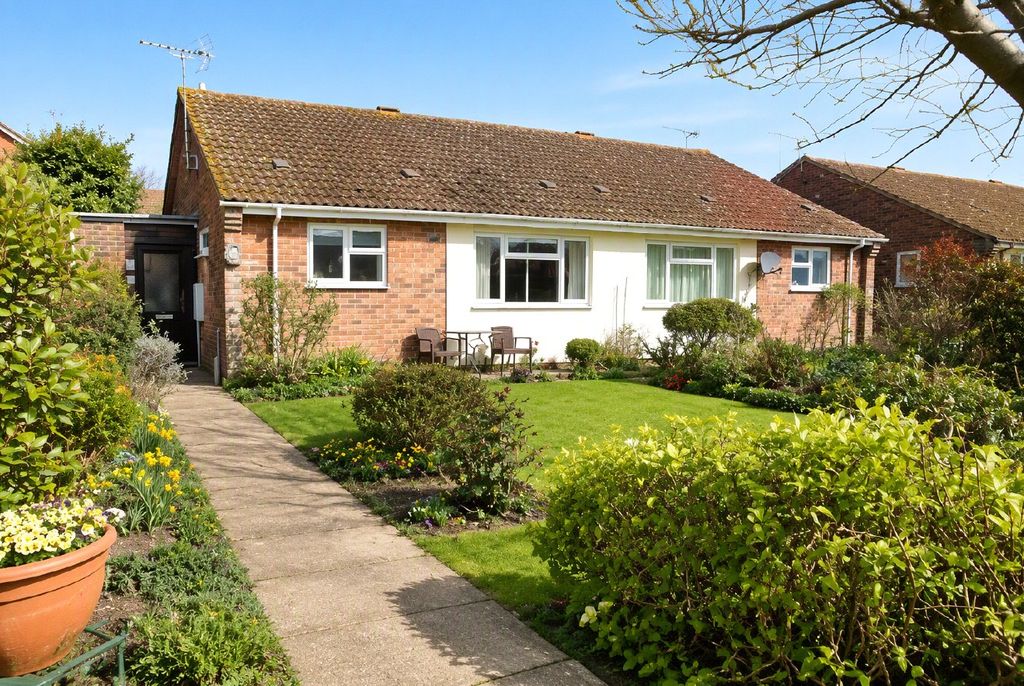 Property photo 1 of 8 Picture No. 24
