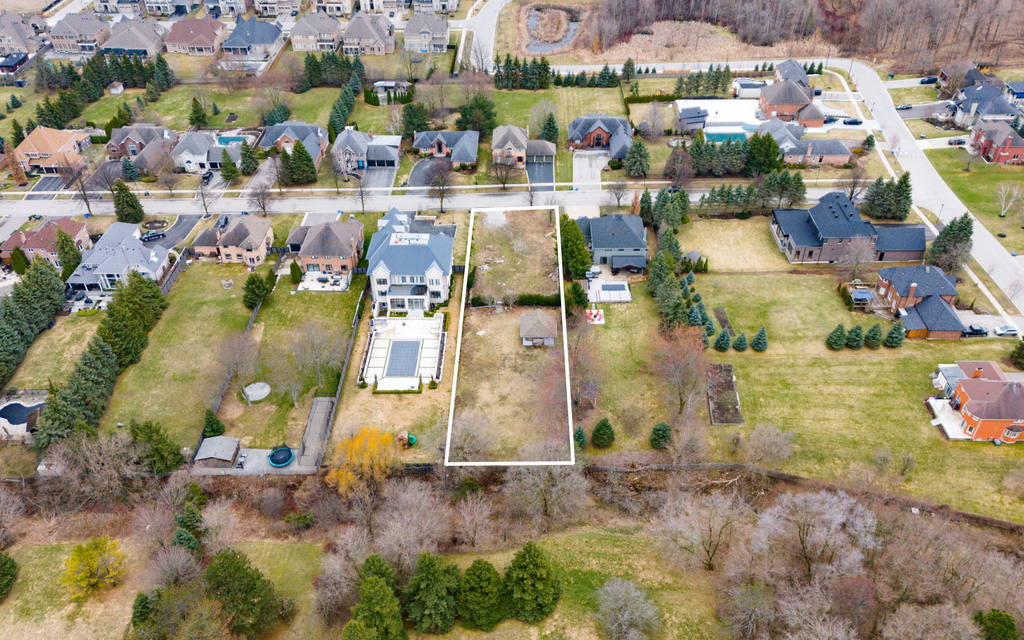 Property photo 1 of 30