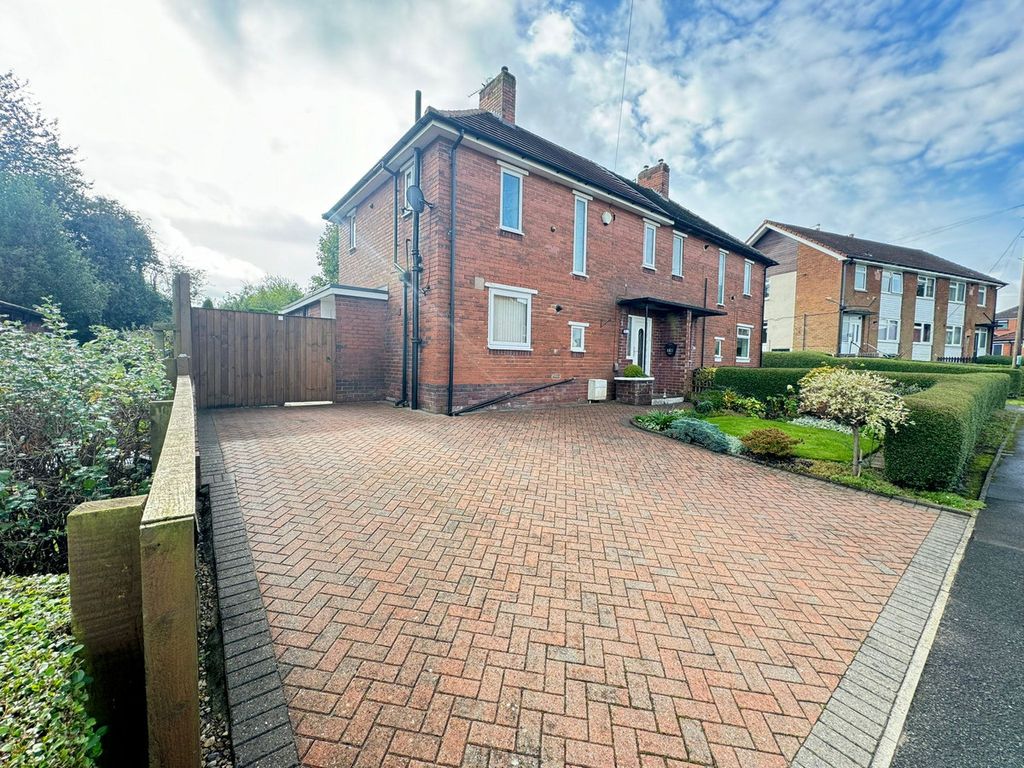 Property photo 1 of 20