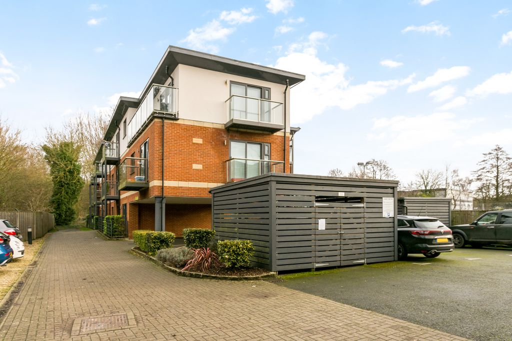Property photo 1 of 10