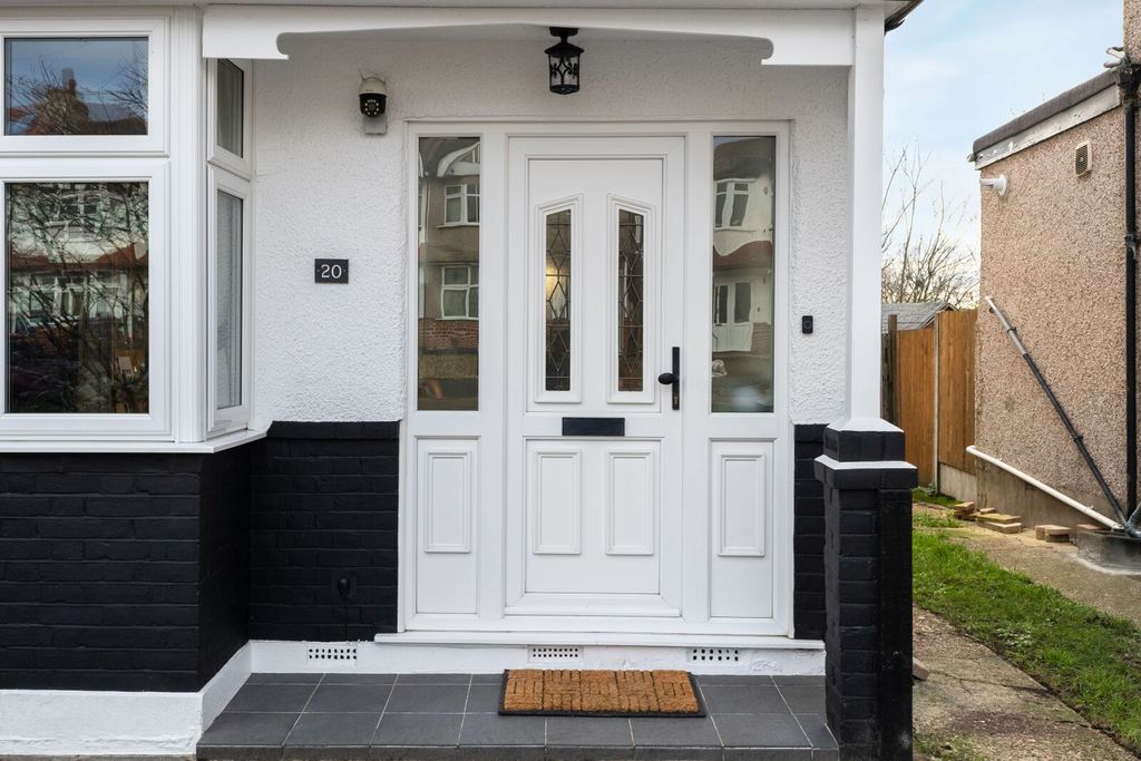 Property photo 2 of 13 Picture No. 55