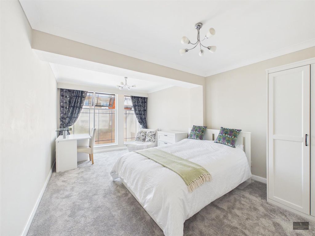 Property photo 1 of 10 cd1Eb88491114866934A0Fcfc0E69A12_100_Cam02887G0-Pr