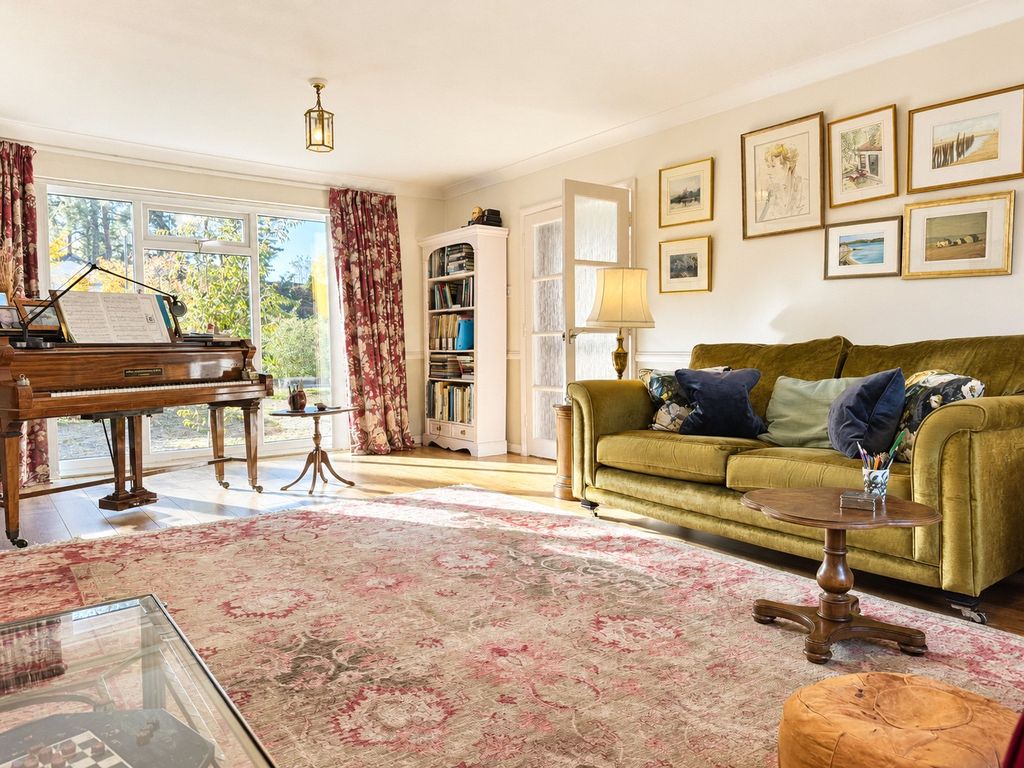Property photo 3 of 34 Picture No. 31