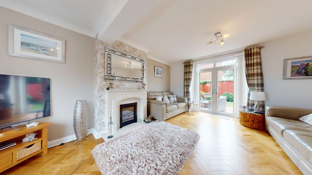 Property photo 2 of 29 5184634