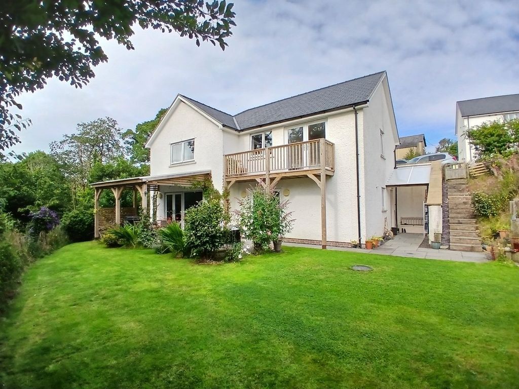 Property photo 1 of 60