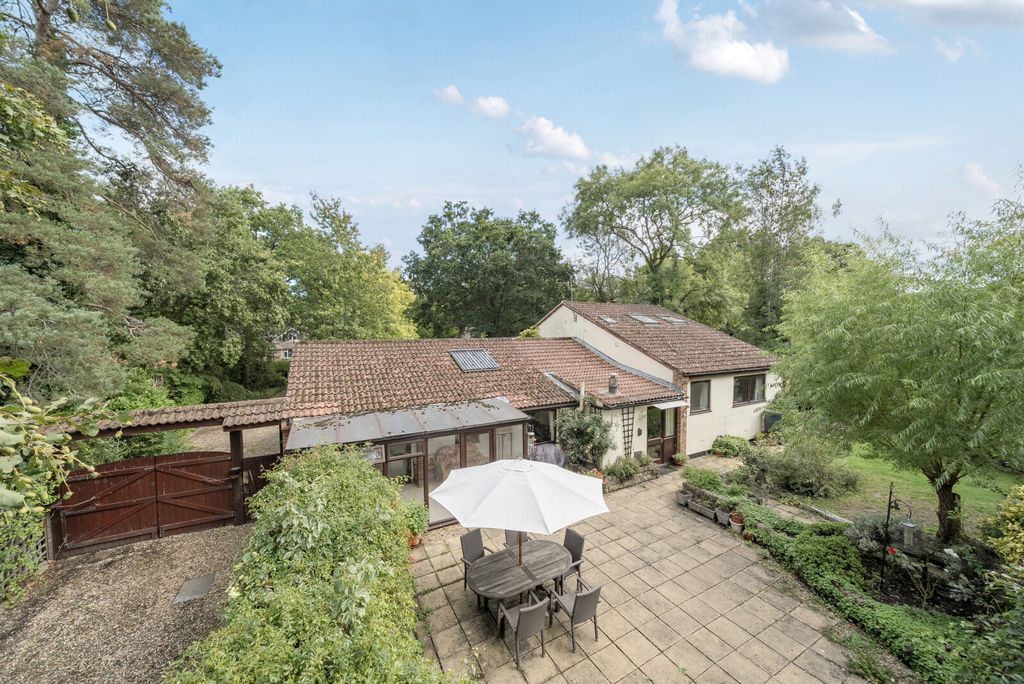 Property photo 1 of 24 1346750-5-68B9Be2...