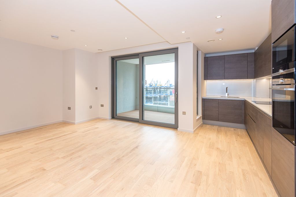 Property photo 3 of 15 Picture No. 01