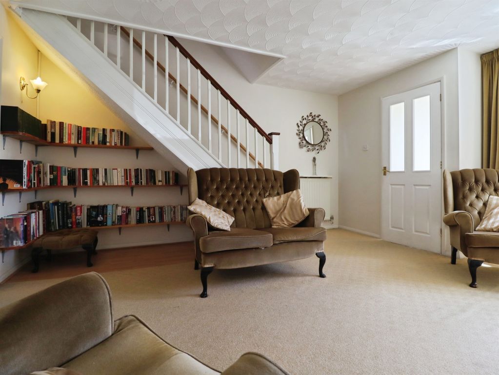 Property photo 3 of 19