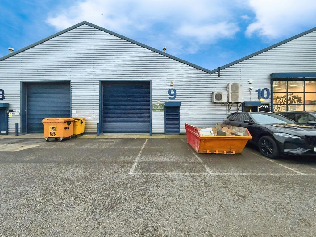 Property photo 1 of 4 d4Fb56Bf-2A0Fb2A0454c62F5Fccedac0B4F7-Img20251209Wa0050.Jpg