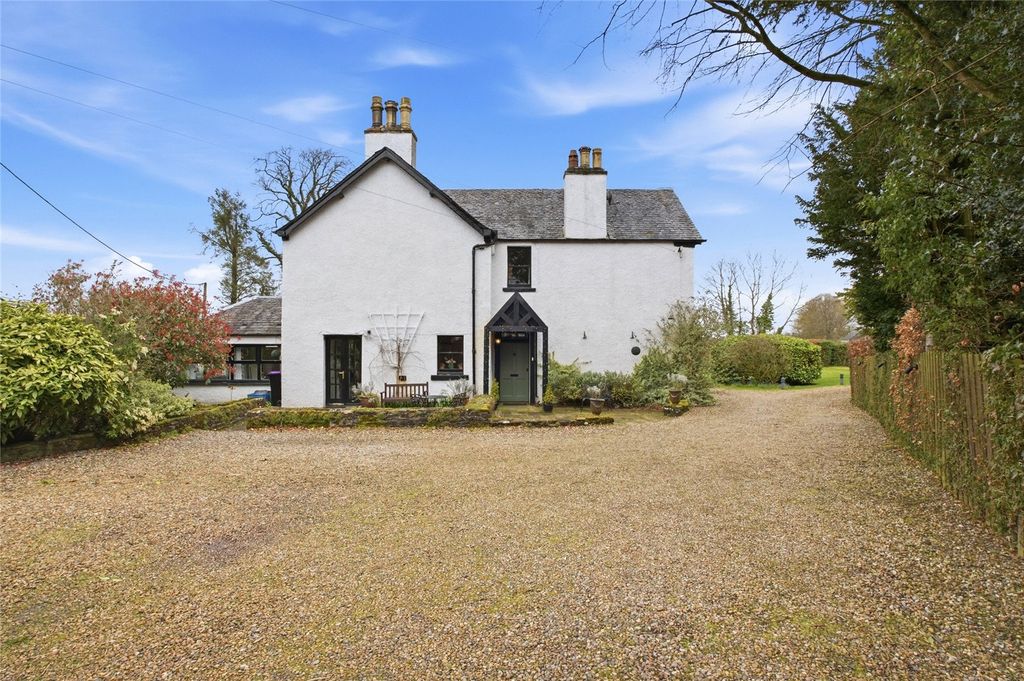 Property photo 1 of 30 External