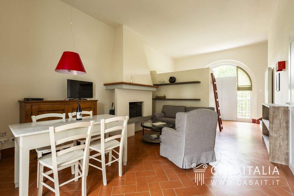 Property photo 1 of 30
