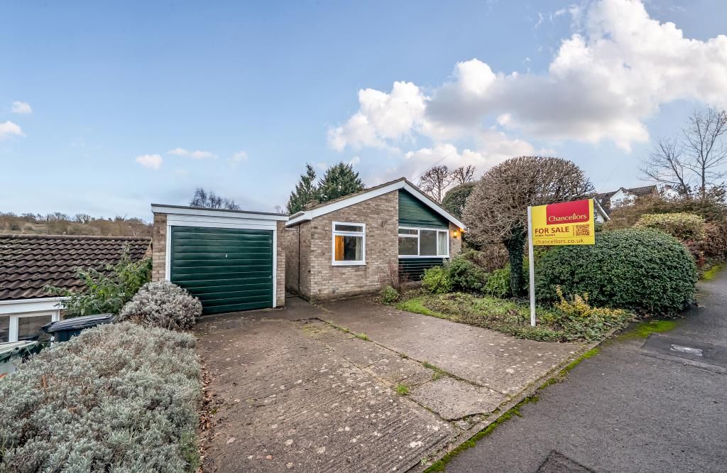 Property photo 1 of 18 External View