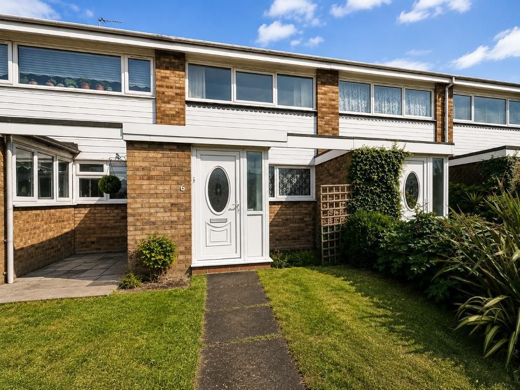 Property photo 1 of 17