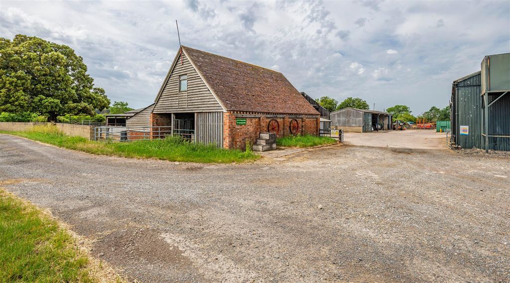 Additional image 30 of 6 bed farmhouse for saleLot 1 - Hill Court Farm, Pershore, Worcestershire WR10