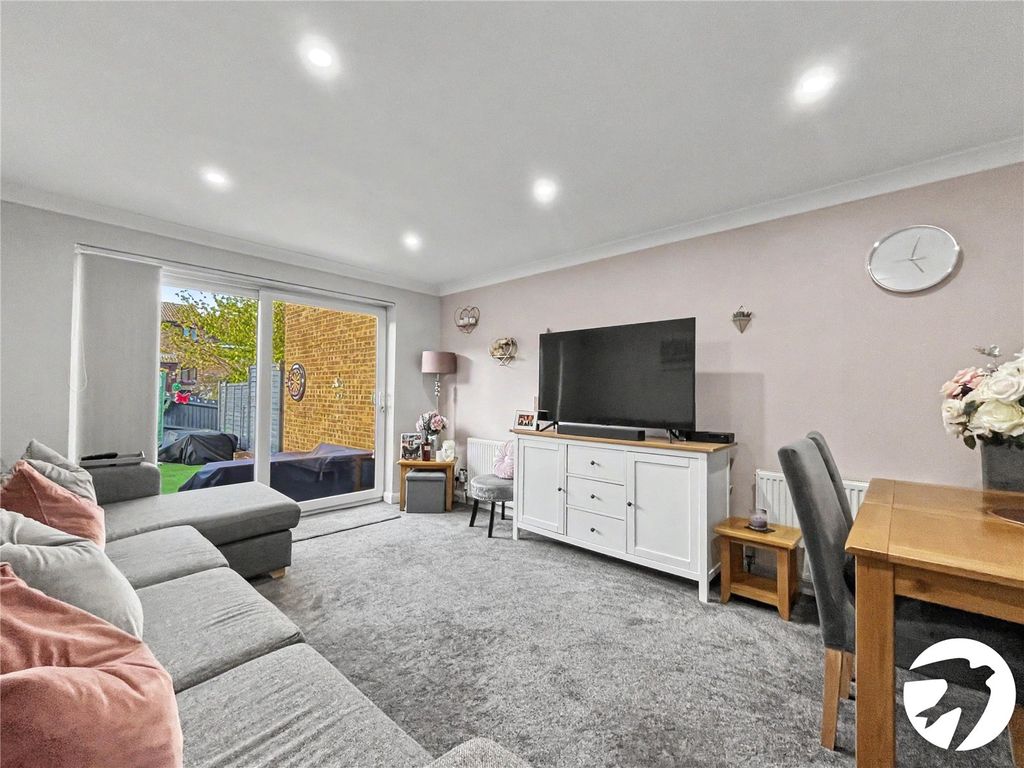 Property photo 3 of 15 Picture No. 20