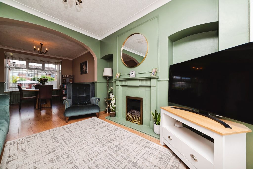 Property photo 3 of 15