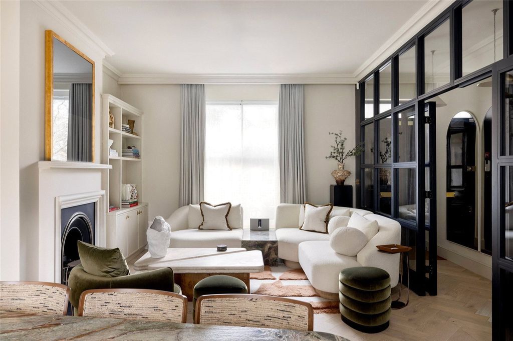 Property photo 1 of 21 Picture No. 04