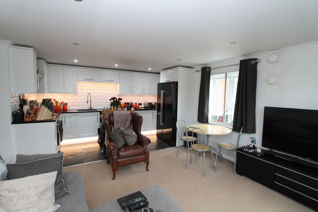 Property photo 2 of 8 Living Room