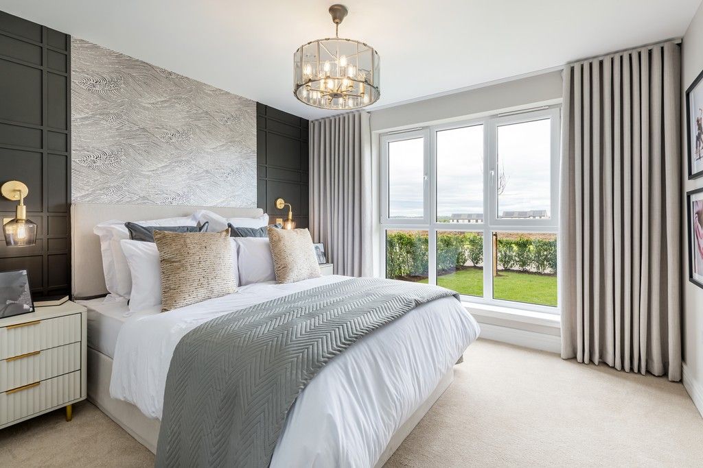 Additional image 7 of 3 bed flat for sale"Maybury Apartment - 3 Bed - Top Floor" at Turnhouse Road, Edinburgh EH12