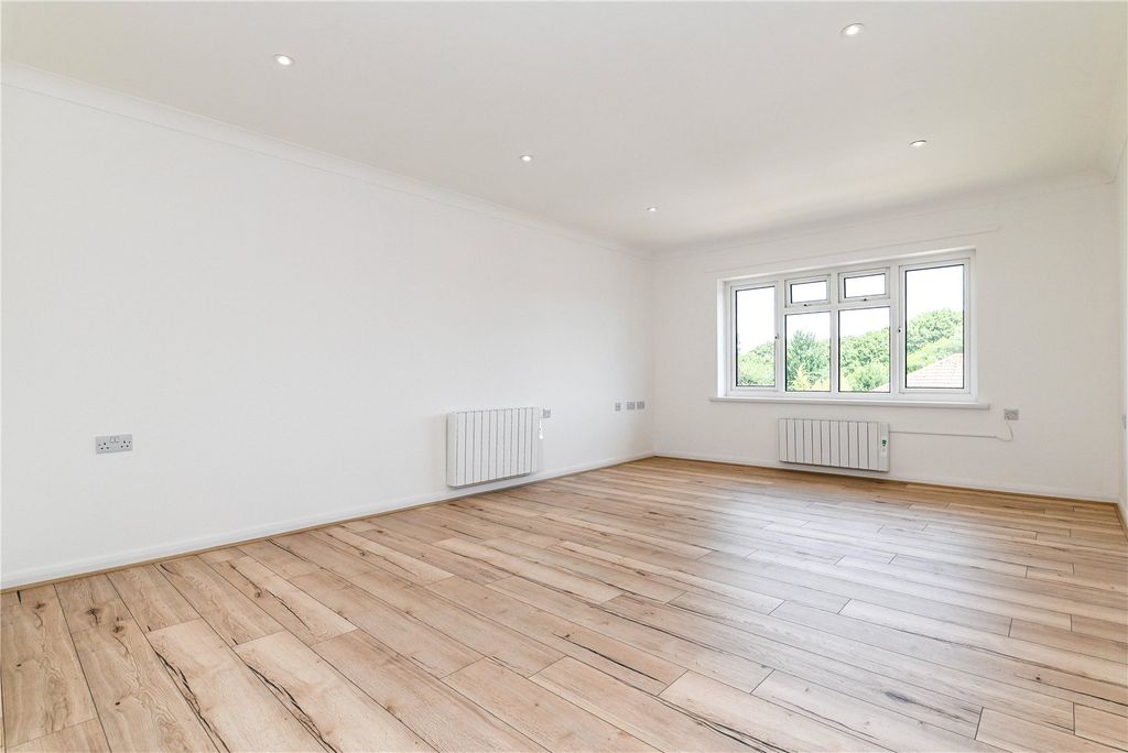 Property photo 3 of 15 Picture No. 36