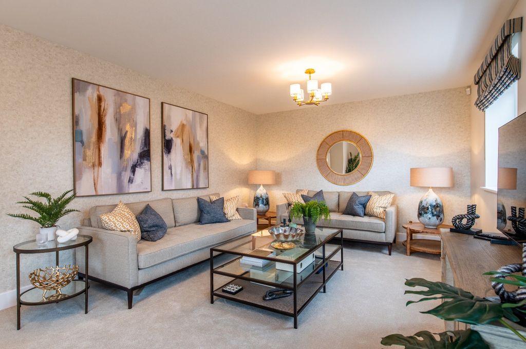 Property photo 2 of 12 Photo