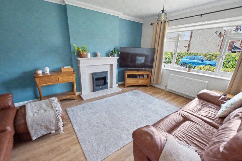 Property photo 2 of 21 Picture No. 01