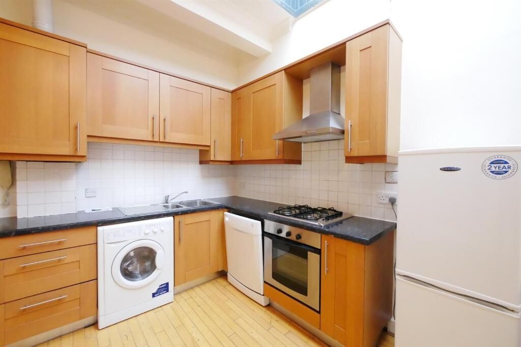 Property photo 1 of 5