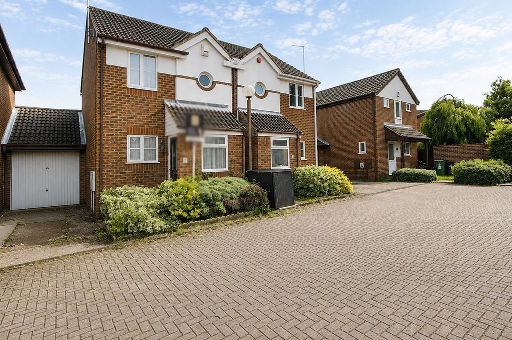 Property photo 1 of 15