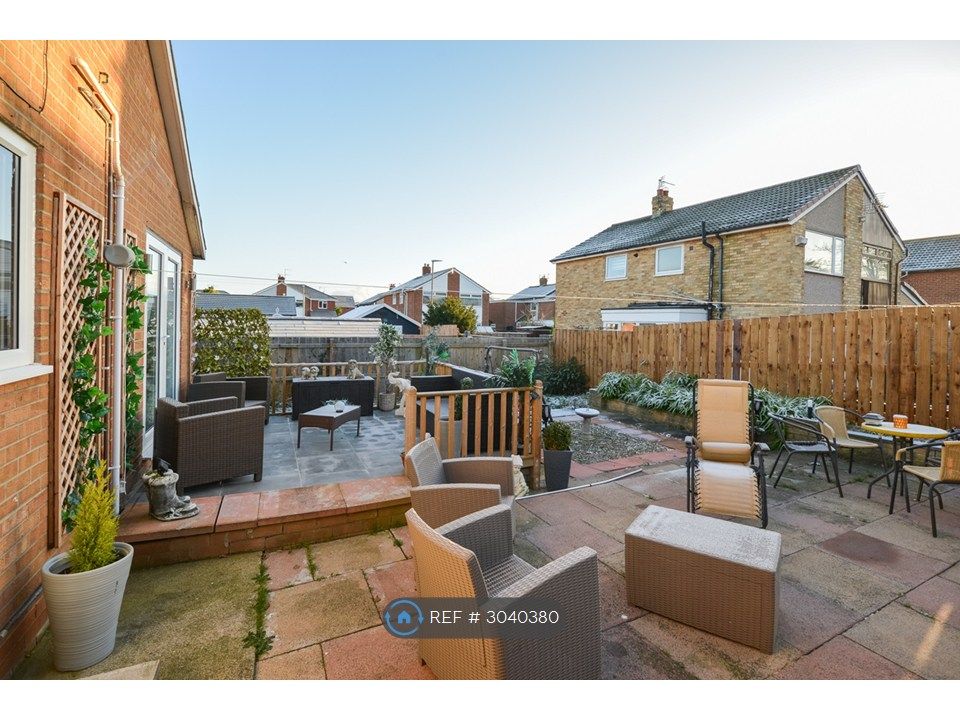Property photo 3 of 27