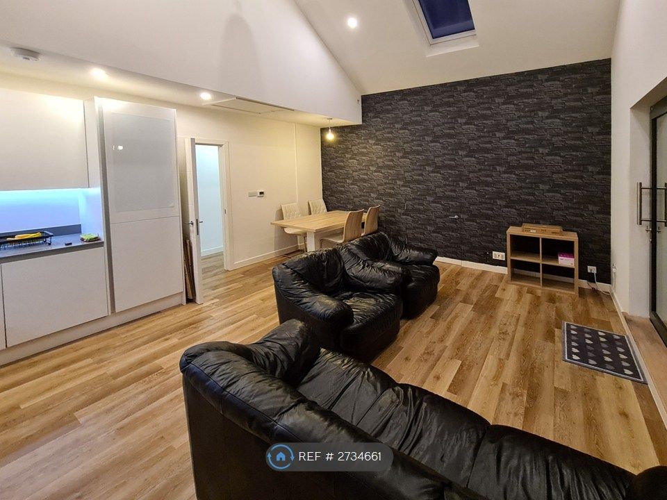 Property photo 1 of 12 Open Plan Living Room 2