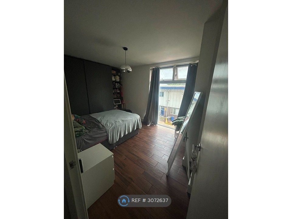 Property photo 3 of 5