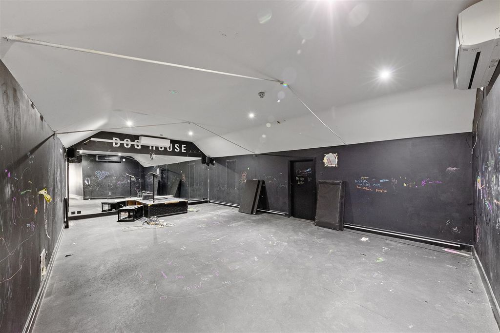Property photo 3 of 14 094A8161.Jpg