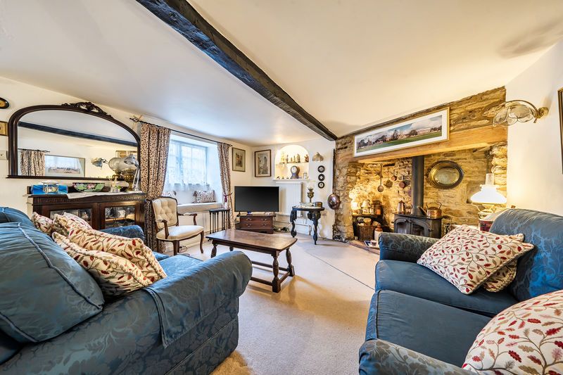 Property photo 2 of 28 Photo 19