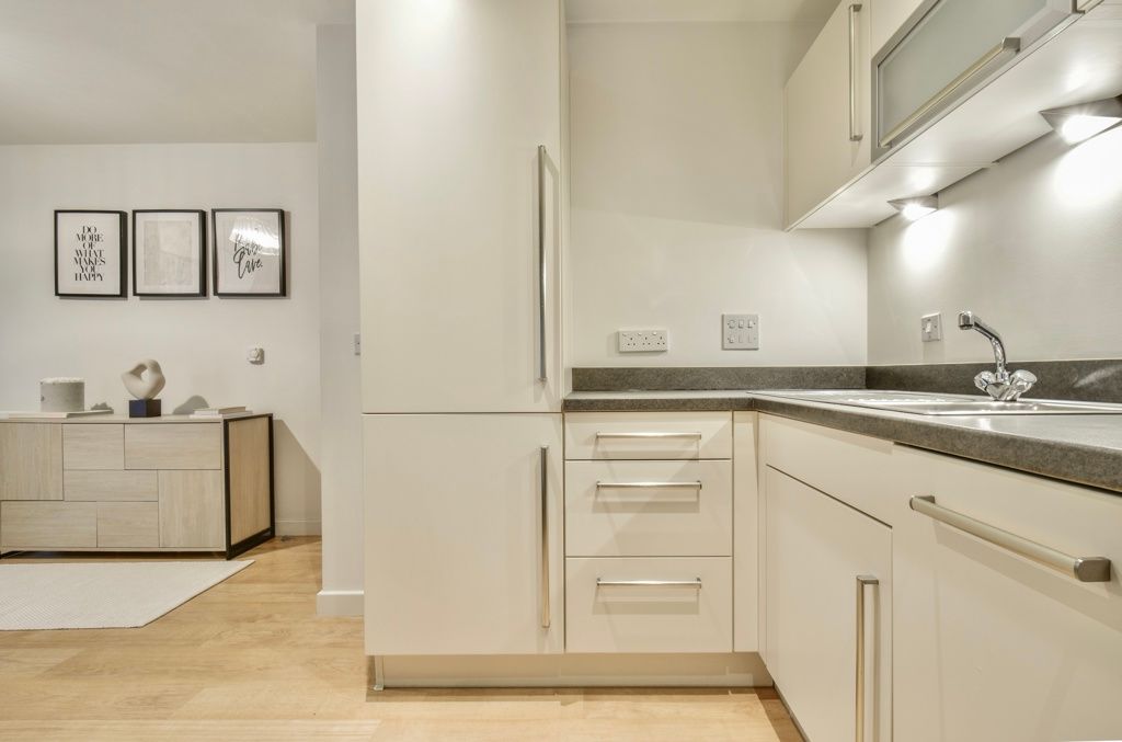 Property photo 3 of 8 Jpg