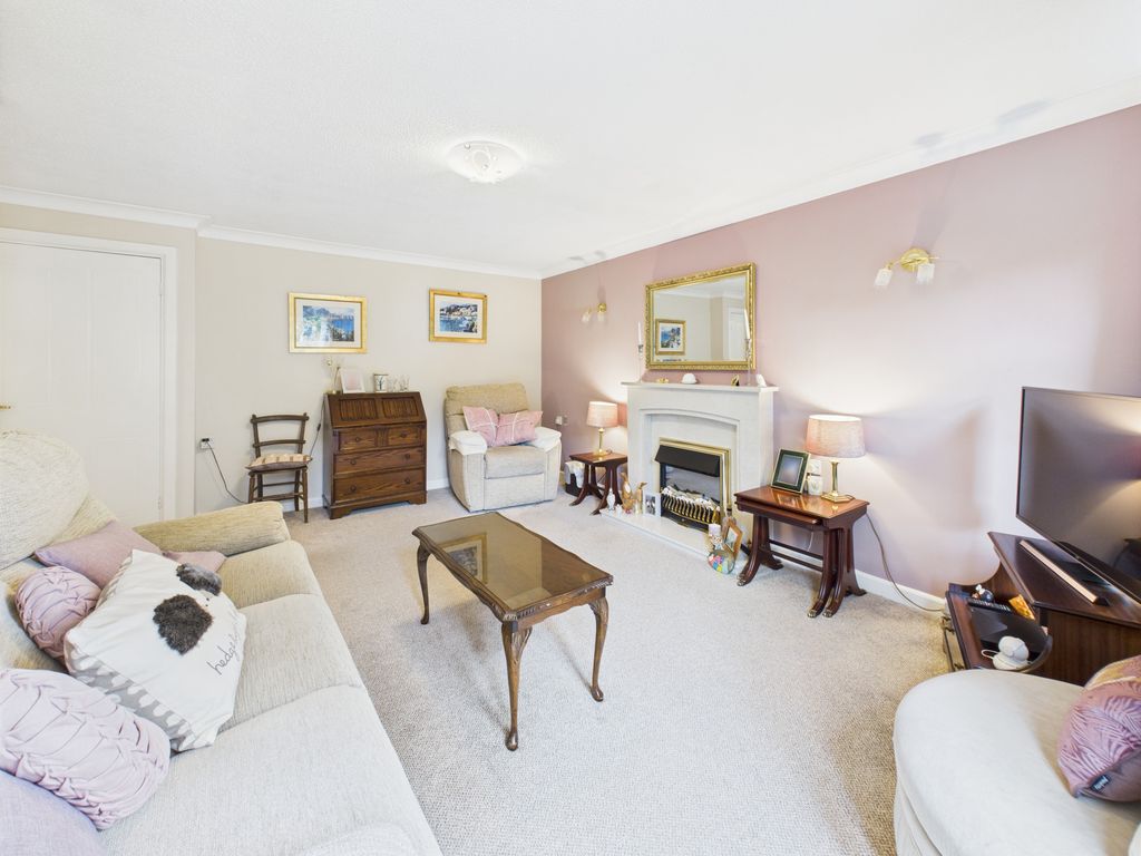 Property photo 3 of 15