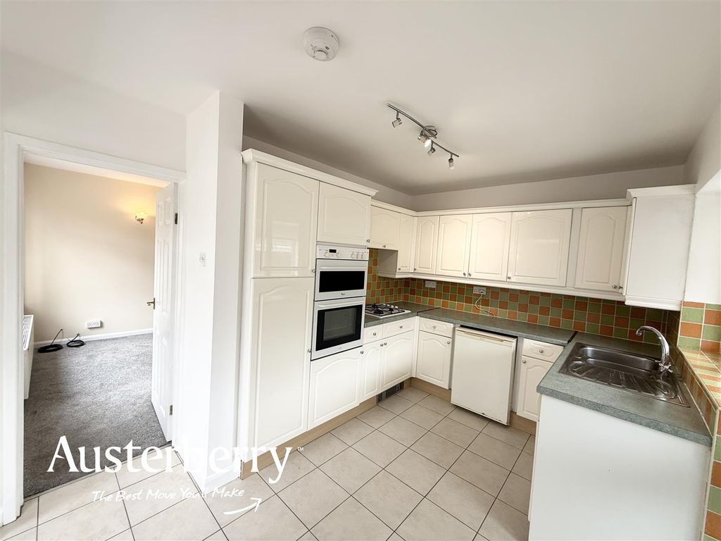 Property photo 2 of 13 Img_8685.Jpg