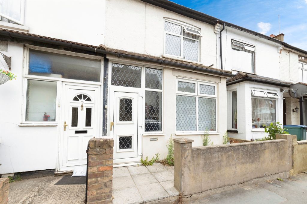Property photo 1 of 16