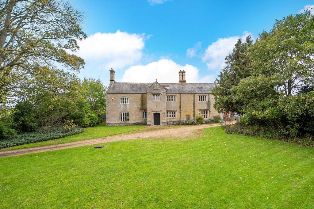 Property photo 1 of 21 Picture No. 02