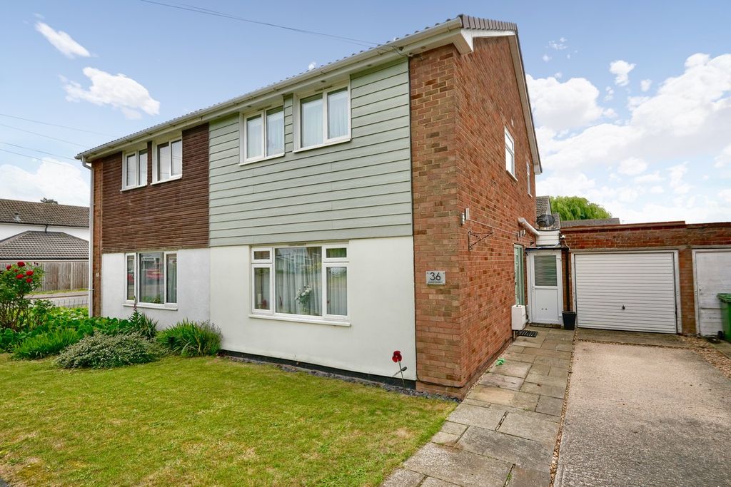 Property photo 1 of 18