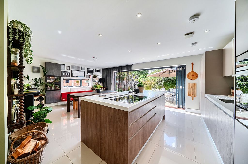 Property photo 2 of 15 1513833 (27).Jpg