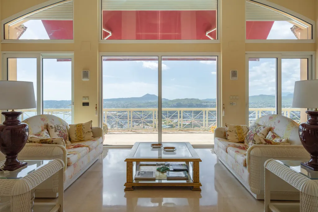 Property photo 2 of 30 <Alttext/>